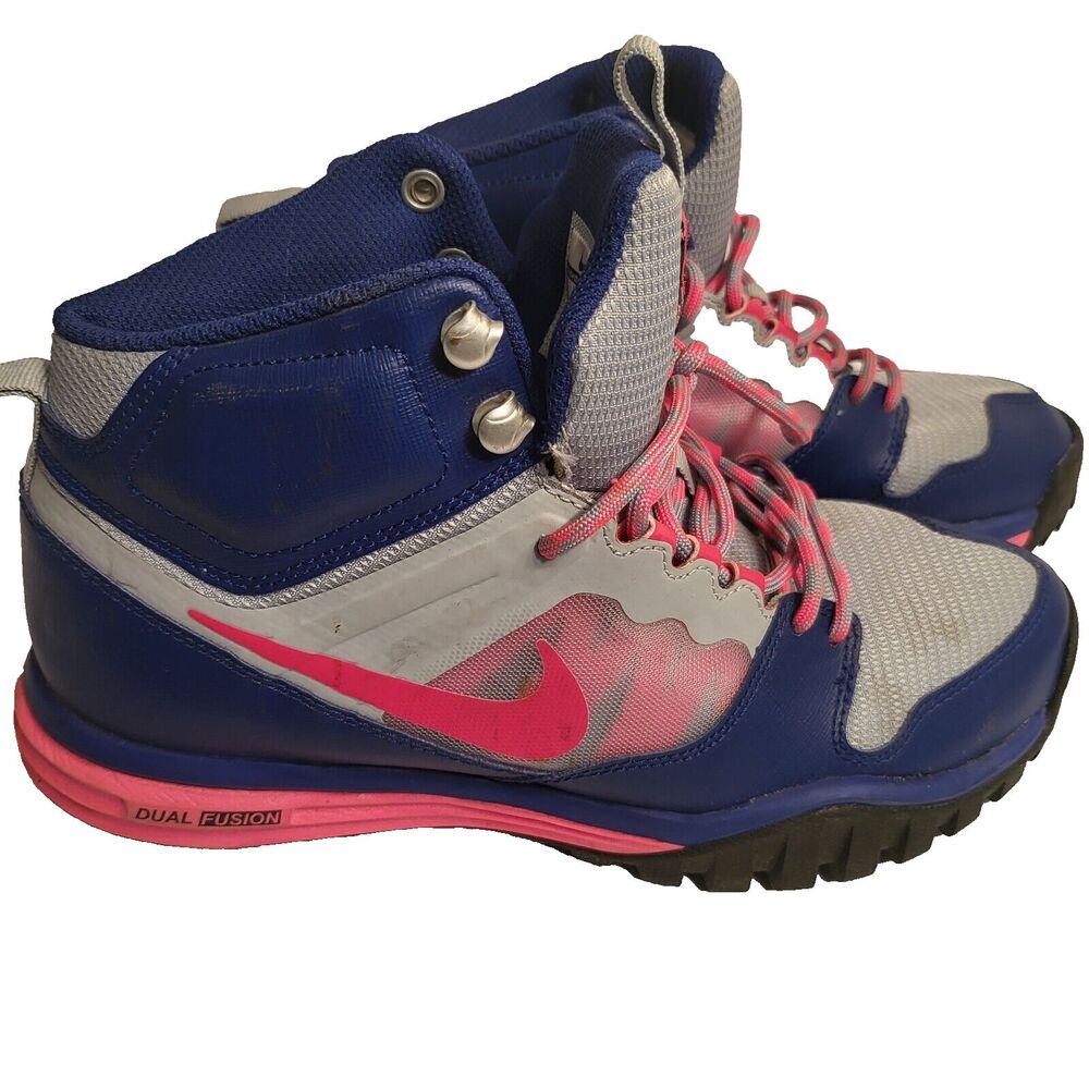 Nike Dual Fusion Hills Women’s Size 8.5 Royal Blue Grey Pink 654865-460